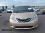 2011 Toyota Sienna XLE AAS with VIN 5TDYK3DC2BS122538, listed as a IAAI auction lot 43247955 with 238,815 mi miles and . Bid and sale history available at DreamBid. Image 12.