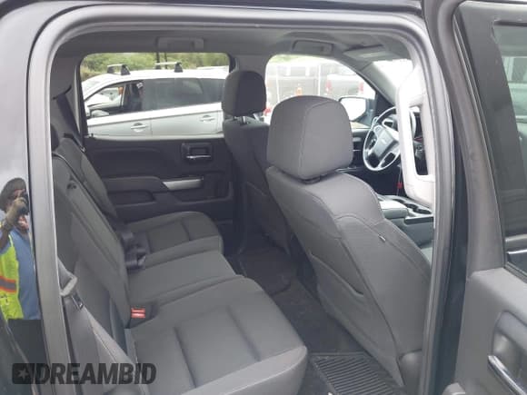 ✅ 2018 Chevrolet Silverado 1500 LT • VIN: 3GCPCREH9JG143664 • Лот: 42381907. Опубликован ранее на IAAI с пробегом 46 119 миль. Бесплатный доступ к архиву аукционных продаж из США и подробный отчёт об истории автомобиля на DreamBid. Изображение 8.