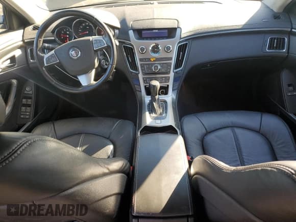 ✅ 2012 Cadillac CTS • VIN: 1G6DC5E55C0157203 • Lot: 86271955. Wystawiony na Copart z przebiegiem 109 597 mil. Bezpłatny archiwum sprzedaży aukcyjnych z USA i szczegółowy raport historii pojazdu na DreamBid. Zdjęcie 8.