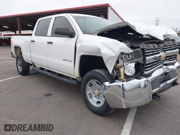 ✅ 2018 Chevrolet Silverado 2500HD Work Truck • VIN: 1GC1KUEG2JF200274 • Лот: 43630519. Опубликован ранее на IAAI с пробегом 159 618 миль. Бесплатный доступ к архиву аукционных продаж из США и подробный отчёт об истории автомобиля на DreamBid. Изображение 1.