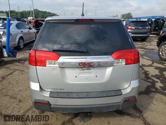 ✅ 2013 GMC Terrain SLE • VIN: 2GKALMEK8D6184165 • Lot: 68502745. Wystawiony na Copart z przebiegiem 231 407 mil. Bezpłatny archiwum sprzedaży aukcyjnych z USA i szczegółowy raport historii pojazdu na DreamBid. Zdjęcie 6.
