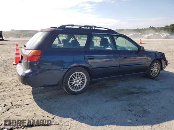 ✅ 2003 Subaru Legacy L • VIN: 4S3BH635637301282 • Lot: 66071565. Wystawiony na Copart z przebiegiem 154 466 mil. Bezpłatny archiwum sprzedaży aukcyjnych z USA i szczegółowy raport historii pojazdu na DreamBid. Zdjęcie 3.