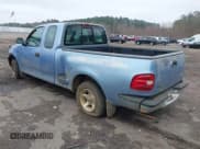 ✅ 1997 Ford F-150 XL • VIN: 1FTDX0721VKA67349 • Lot: 41119214. Wystawiony na IAAI z przebiegiem 134 096 mil. Bezpłatny archiwum sprzedaży aukcyjnych z USA i szczegółowy raport historii pojazdu na DreamBid. Zdjęcie 3.