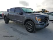 ✅ 2023 Ford F-150 Lariat • VIN: 1FTFW1E8XPKE36141 • Lot: 90046655. Wystawiony na Copart z przebiegiem 44 983 mil. Bezpłatny archiwum sprzedaży aukcyjnych z USA i szczegółowy raport historii pojazdu na DreamBid. Zdjęcie 4.