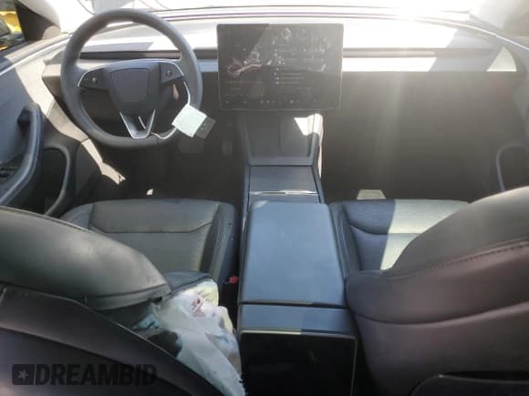 ✅ 2024 Tesla Model 3 • VIN: 5YJ3E1EA4RF722656 • Лот: 81496945. Опубликован ранее на Copart с пробегом 29 705 миль. Бесплатный доступ к архиву аукционных продаж из США и подробный отчёт об истории автомобиля на DreamBid. Изображение 8.