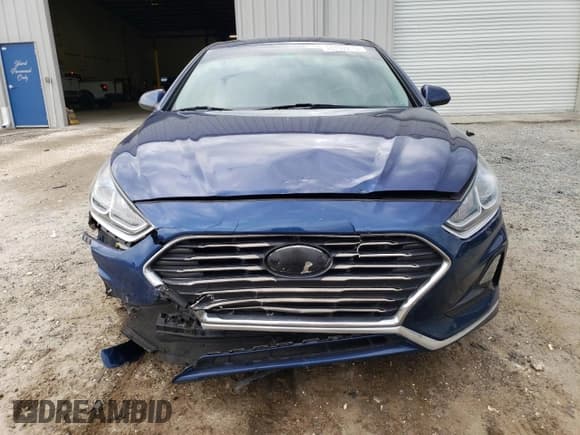 ✅ 2018 Hyundai Sonata SE • VIN: 5NPE24AF0JH723474 • Lot: 38732273. Listed on Copart with 102,686 mi. Free auction sales archive from the USA and detailed vehicle history report at DreamBid. Image 5.