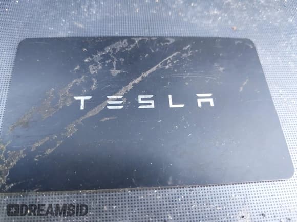 ✅ 2024 Tesla Model 3 • VIN: 5YJ3E1EA1RF749104 • Lot: 43182477. Wystawiony na IAAI z przebiegiem 18 569 mil. Bezpłatny archiwum sprzedaży aukcyjnych z USA i szczegółowy raport historii pojazdu na DreamBid. Zdjęcie 11.