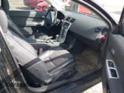 ✅ 2011 Volvo C30 • VIN: YV1672MK4B2198306 • Лот: 41980156. Опубликован ранее на IAAI с пробегом 205 771 миль. Бесплатный доступ к архиву аукционных продаж из США и подробный отчёт об истории автомобиля на DreamBid. Изображение 5.