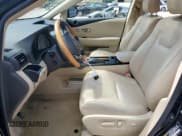 ✅ 2014 Lexus RX 450h • VIN: JTJBC1BA1E2068246 • Lot: 65006045. Wystawiony na Copart z przebiegiem 124 780 mil. Bezpłatny archiwum sprzedaży aukcyjnych z USA i szczegółowy raport historii pojazdu na DreamBid. Zdjęcie 7.