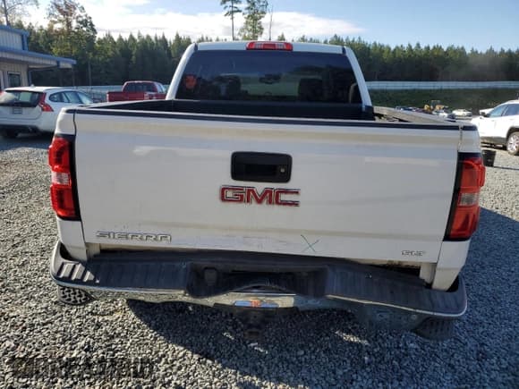 ✅ 2014 GMC Sierra 1500 SLT • VIN: 3GTP1VEC3EG483109 • Lot: 85660665. Listed on Copart with 126,701 mi. Free auction sales archive from the USA and detailed vehicle history report at DreamBid. Image 6.