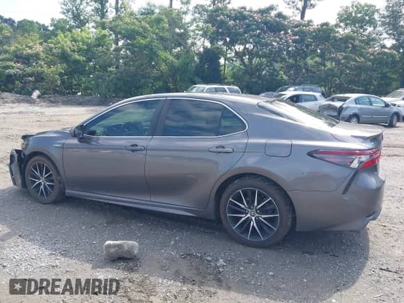 2021 Toyota Camry Hybrid SE с VIN 4T1G31AK9MU557091, выставлен на аукционе IAAI как лот 42473049 с пробегом 304 836 миль миль и . История ставок и продаж доступна на DreamBid. Изображение 14.