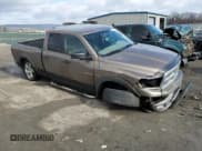 ✅ 2009 Dodge 1500 SLT • VIN: 1D3HV18T59S726938 • Lot: 46512675. Wystawiony na Copart z przebiegiem 169 461 mil. Bezpłatny archiwum sprzedaży aukcyjnych z USA i szczegółowy raport historii pojazdu na DreamBid. Zdjęcie 4.