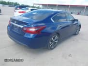✅ 2017 Nissan Altima S • VIN: 1N4AL3AP3HC493097 • Lot: 42718706. Wystawiony na IAAI z przebiegiem 101 175 mil. Bezpłatny archiwum sprzedaży aukcyjnych z USA i szczegółowy raport historii pojazdu na DreamBid. Zdjęcie 4.