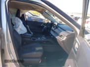 ✅ 2022 Mitsubishi Outlander SE • VIN: JA4J4UA88NZ053983 • Lot: 43424006. Listed on IAAI with 58,218 mi. Free auction sales archive from the USA and detailed vehicle history report at DreamBid. Image 5.