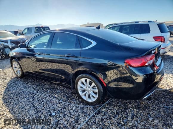 ✅ 2015 Chrysler 200 C • VIN: 1C3CCCCG3FN549089 • Лот: 81071295. Опубликован ранее на Copart с пробегом 86 251 миль. Бесплатный доступ к архиву аукционных продаж из США и подробный отчёт об истории автомобиля на DreamBid. Изображение 2.
