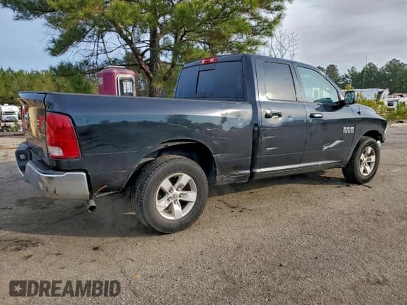 ✅ 2015 Ram 1500 SLT • VIN: 1C6RR6GG3FS512214 • Lot: 95667425. Listed on Copart with 228,398 mi. Free auction sales archive from the USA and detailed vehicle history report at DreamBid. Image 3.