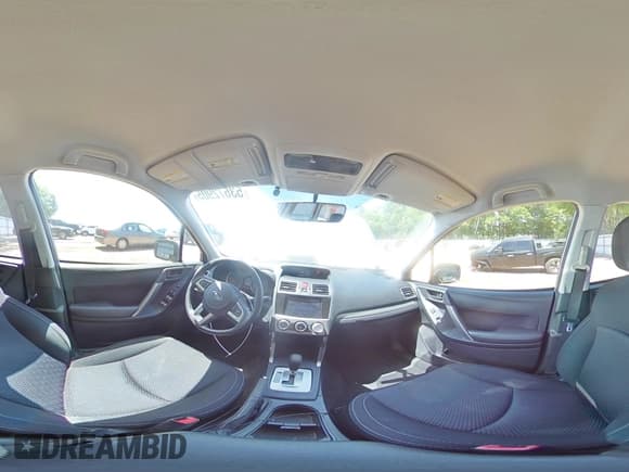 ✅ 2018 Subaru Forester • VIN: JF2SJABC6JH462506 • Lot: 53672905. Wystawiony na Copart z przebiegiem 72 808 mil. Bezpłatny archiwum sprzedaży aukcyjnych z USA i szczegółowy raport historii pojazdu na DreamBid. Zdjęcie 15.