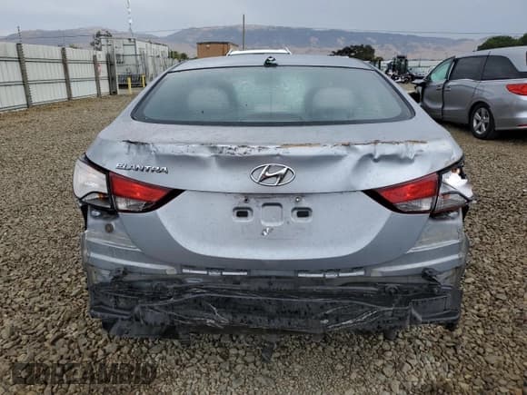 ✅ 2016 Hyundai Elantra SE • VIN: 5NPDH4AE0GH710010 • Лот: 84048355. Опубликован ранее на Copart с пробегом 120 049 миль. Бесплатный доступ к архиву аукционных продаж из США и подробный отчёт об истории автомобиля на DreamBid. Изображение 6.