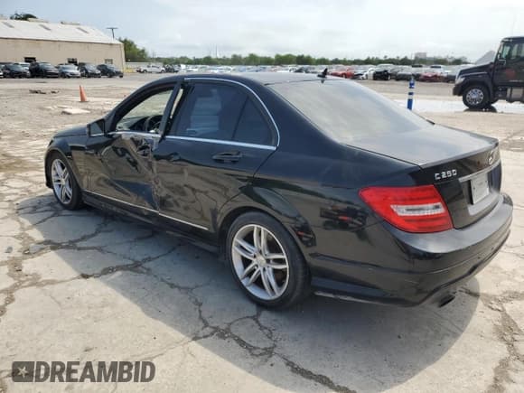 ✅ 2014 Mercedes-Benz C 250 Sport • VIN: WDDGF4HB9EA934191 • Lot: 56050175. Listed on Copart with 186,887 mi. Free auction sales archive from the USA and detailed vehicle history report at DreamBid. Image 2.