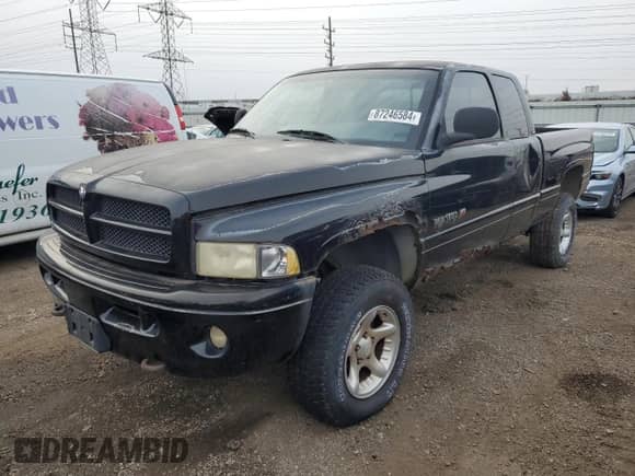 2001 Dodge 1500 с VIN 3B7HF13Z81G796804, выставлен на аукционе Copart как лот 87246584 с пробегом 122 783 миль миль и Чистый • Clean title. История ставок и продаж доступна на DreamBid. Изображение 1.