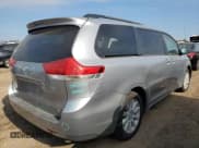 ✅ 2012 Toyota Sienna XLE • VIN: 5TDDK3DCXCS048981 • Лот: 82549645. Опубликован ранее на Copart с пробегом 250 212 миль. Бесплатный доступ к архиву аукционных продаж из США и подробный отчёт об истории автомобиля на DreamBid. Изображение 3.