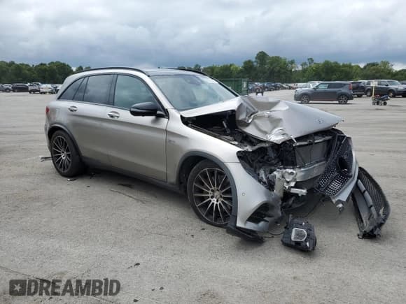 ✅ 2019 Mercedes-Benz GLC 43 AMG • VIN: WDC0G6EB7KF626275 • Lot: 69723045. Listed on Copart with 57,196 mi. Free auction sales archive from the USA and detailed vehicle history report at DreamBid. Image 4.