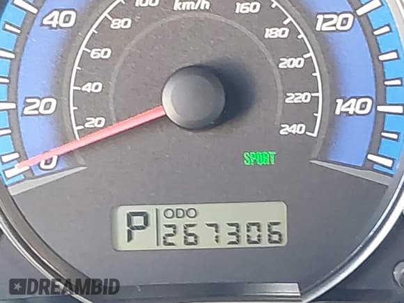 ✅ 2009 Subaru Forester X • VIN: JF2SH636X9H717090 • Lot: 43188925. Listed on IAAI with 267,306 mi. Free auction sales archive from the USA and detailed vehicle history report at DreamBid. Image 16.