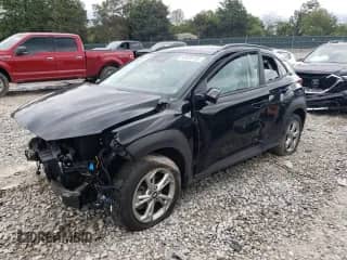 2023 Hyundai Kona SEL with VIN KM8K6CABXPU986919, listed as a Copart auction lot 83876195 with 13,607 mi miles and Salvage title. Bid and sale history available at DreamBid. Image 1.