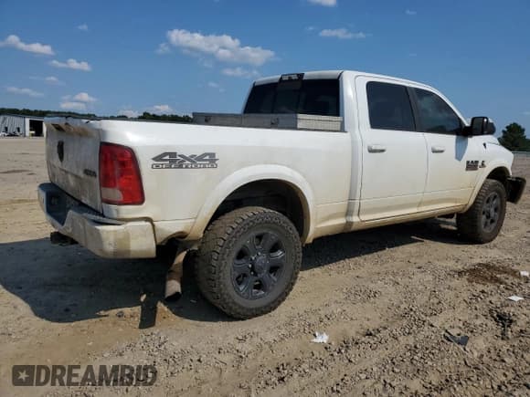 ✅ 2017 Ram 2500 Big Horn • VIN: 3C6UR5DL5HG606305 • Lot: 68096395. Wystawiony na Copart z przebiegiem 315 862 mil. Bezpłatny archiwum sprzedaży aukcyjnych z USA i szczegółowy raport historii pojazdu na DreamBid. Zdjęcie 3.