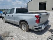 ✅ 2020 Chevrolet Silverado 1500 Custom • VIN: 1GCRWBEK6LZ330866 • Lot: 62522105. Wystawiony na Copart z przebiegiem 35 100 mil. Bezpłatny archiwum sprzedaży aukcyjnych z USA i szczegółowy raport historii pojazdu na DreamBid. Zdjęcie 2.