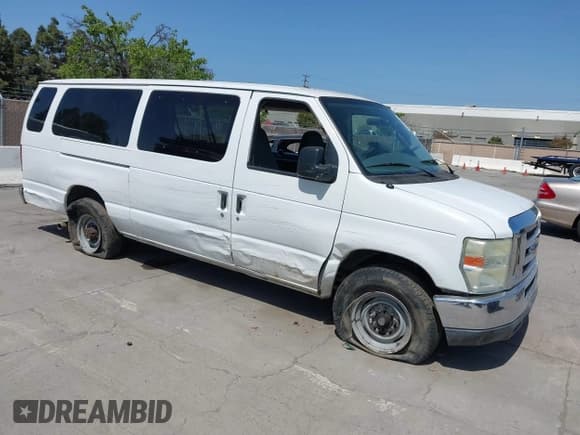 ✅ 2008 Ford Econoline Passenger XL • VIN: 1FBSS31L68DB22903 • Lot: 42105920. Listed on IAAI with 116,502 mi. Free auction sales archive from the USA and detailed vehicle history report at DreamBid. Image 1.