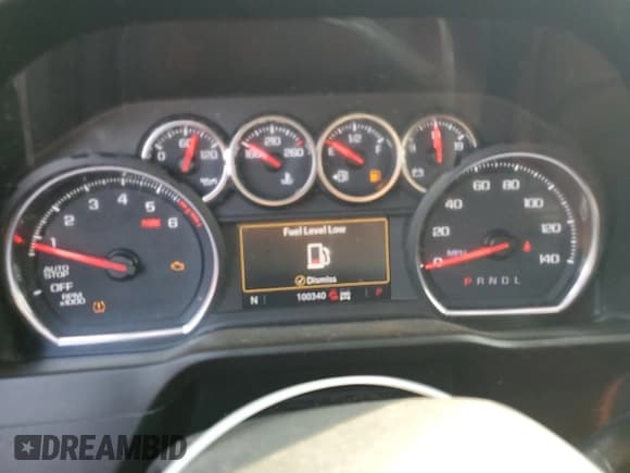 ✅ 2019 Chevrolet Silverado 1500 LT • VIN: 3GCUYDED2KG137470 • Lot: 67926515. Listed on Copart with 100,340 mi. Free auction sales archive from the USA and detailed vehicle history report at DreamBid. Image 9.