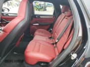 ✅ 2022 Porsche Cayenne Turbo • VIN: WP1AF2AY0NDA44064 • Lot: 71999314. Listed on Copart with 39,141 mi. Free auction sales archive from the USA and detailed vehicle history report at DreamBid. Image 12.