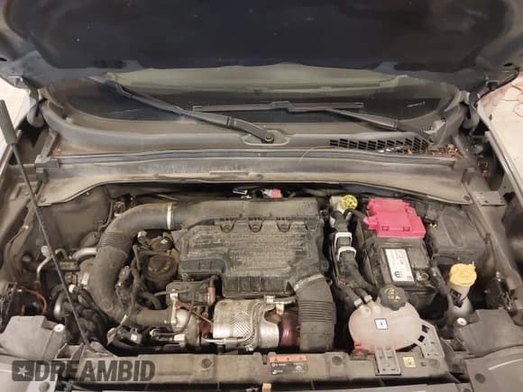 ✅ 2021 Jeep Renegade Limited • VIN: ZACNJDD17MPM55194 • Lot: 43608306. Wystawiony na IAAI z przebiegiem 60 459 mil. Bezpłatny archiwum sprzedaży aukcyjnych z USA i szczegółowy raport historii pojazdu na DreamBid. Zdjęcie 10.