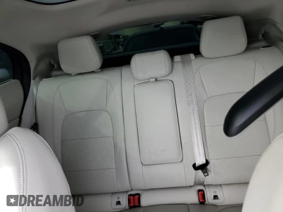 ✅ 2020 Jaguar I-Pace SE • VIN: SADHC2S10L1F83543 • Lot: 78755163. Listed on Copart with 18,792 mi. Free auction sales archive from the USA and detailed vehicle history report at DreamBid. Image 10.