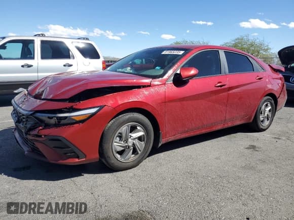 ✅ 2025 Hyundai Elantra SE • VIN: KMHLL4DG8SU949872 • Lot: 81965235. Listed on Copart with 3,771 mi. Free auction sales archive from the USA and detailed vehicle history report at DreamBid. Image 1.