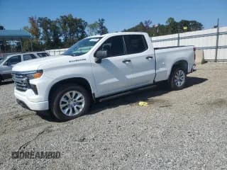 ✅ 2023 Chevrolet Silverado 1500 Custom • VIN: 1GCRABEK4PZ210830 • Lot: 86089255. Wystawiony na Copart z przebiegiem 39 549 mil. Bezpłatny archiwum sprzedaży aukcyjnych z USA i szczegółowy raport historii pojazdu na DreamBid. Zdjęcie 1.