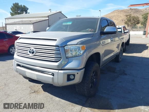 ✅ 2014 Toyota Tundra 1794 Edition • VIN: 5TFGY5F18EX153986 • Лот: 41418361. Опубликован ранее на IAAI с пробегом 169 810 миль. Бесплатный доступ к архиву аукционных продаж из США и подробный отчёт об истории автомобиля на DreamBid. Изображение 2.