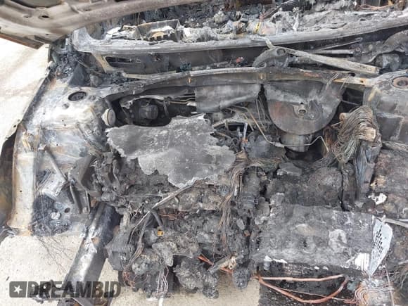 ✅ 2015 Hyundai Sonata SE • VIN: 5NPE24AF3FH222781 • Lot: 43323854. Listed on IAAI with Not provided. Free auction sales archive from the USA and detailed vehicle history report at DreamBid. Image 10.