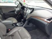 ✅ 2017 Hyundai Santa Fe Limited Ultimate • VIN: KM8SR4HF1HU214056 • Лот: 42915264. Опубликован ранее на IAAI с пробегом 128 407 миль. Бесплатный доступ к архиву аукционных продаж из США и подробный отчёт об истории автомобиля на DreamBid. Изображение 5.