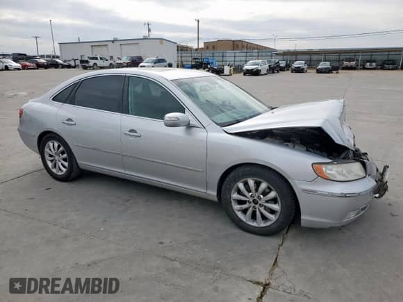 2008 Hyundai Azera Limited с VIN KMHFC46F08A318383, выставлен на аукционе Copart как лот 48130475 с пробегом 168 293 миль миль и Списание • Salvage title. История ставок и продаж доступна на DreamBid. Изображение 4.
