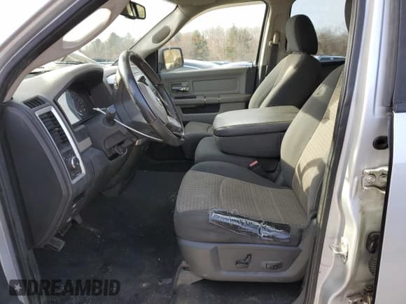 ✅ 2010 Dodge 1500 SLT • VIN: 1D7RV1GT5AS193806 • Lot: 44583145. Wystawiony na Copart z przebiegiem Nie podano. Bezpłatny archiwum sprzedaży aukcyjnych z USA i szczegółowy raport historii pojazdu na DreamBid. Zdjęcie 7.