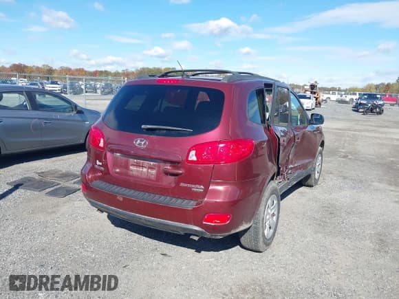 ✅ 2009 Hyundai Santa Fe GLS • VIN: 5NMSG73D09H238410 • Лот: 43475522. Опубликован ранее на IAAI с пробегом 140 347 миль. Бесплатный доступ к архиву аукционных продаж из США и подробный отчёт об истории автомобиля на DreamBid. Изображение 4.