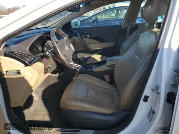 2015 Hyundai Azera z VIN KMHFG4JG7FA442796, wystawiony jako Copart lot #45759345 z przebiegiem 129 040 mil mil oraz Szkoda całkowita • Salvage title. Historia ofert i sprzedaży dostępna na DreamBid. Obrazek 7.