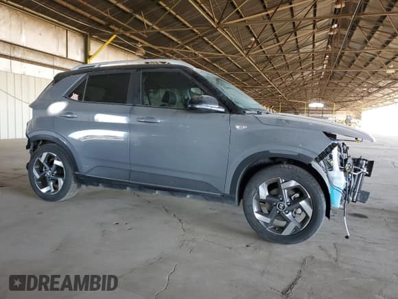 ✅ 2022 Hyundai Venue Limited • VIN: KMHRC8A34NU192931 • Lot: 88762355. Listed on Copart with 34,464 mi. Free auction sales archive from the USA and detailed vehicle history report at DreamBid. Image 4.