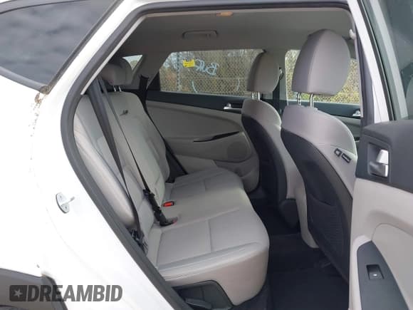 ✅ 2019 Hyundai Tucson Value • VIN: KM8J3CA42KU035239 • Лот: 43612910. Опубликован ранее на IAAI с пробегом 45 525 миль. Бесплатный доступ к архиву аукционных продаж из США и подробный отчёт об истории автомобиля на DreamBid. Изображение 8.