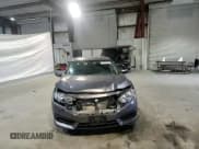 ✅ 2017 Honda Civic LX • VIN: 19XFC2F57HE230542 • Lot: 93558545. Wystawiony na Copart z przebiegiem 49 922 mil. Bezpłatny archiwum sprzedaży aukcyjnych z USA i szczegółowy raport historii pojazdu na DreamBid. Zdjęcie 14.