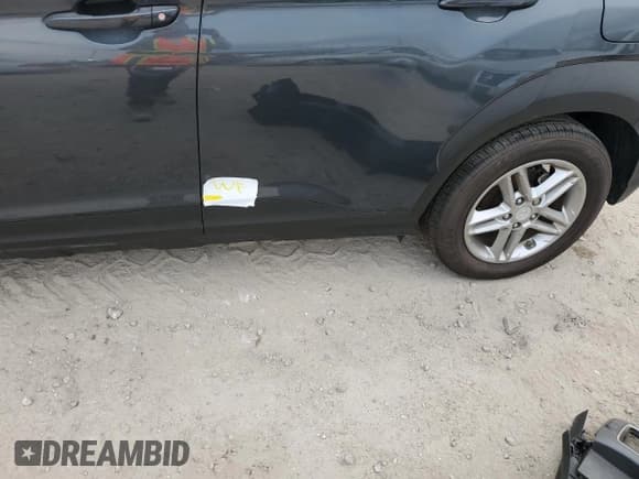 ✅ 2018 Hyundai Kona SE • VIN: KM8K12AA7JU091492 • Лот: 76445254. Опубликован ранее на Copart с пробегом 39 552 миль. Бесплатный доступ к архиву аукционных продаж из США и подробный отчёт об истории автомобиля на DreamBid. Изображение 12.