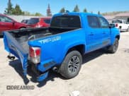 ✅ 2020 Toyota Tacoma SR5 • VIN: 3TMCZ5AN5LM337632 • Lot: 42203628. Listed on IAAI with 39,831 mi. Free auction sales archive from the USA and detailed vehicle history report at DreamBid. Image 4.