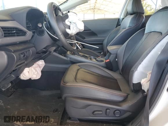 ✅ 2024 Subaru Crosstrek Limited • VIN: 4S4GUHM60R3812308 • Lot: 86978875. Listed on Copart with 18,029 mi. Free auction sales archive from the USA and detailed vehicle history report at DreamBid. Image 7.